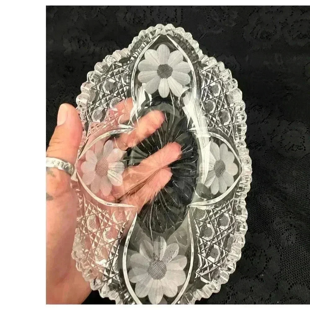 ABP Style Oblong Clear Cut Crystal Dish with‎ Sawtooth Rim American Brilliant